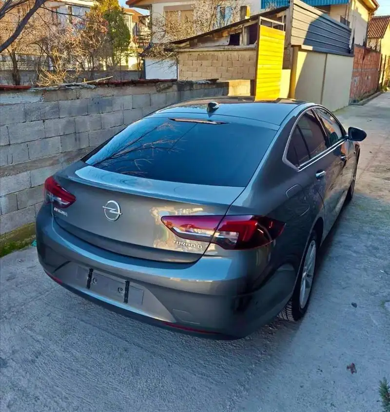 OPEL INSIGNIA GRAND SPORT DIESEL 1.6 Turbo