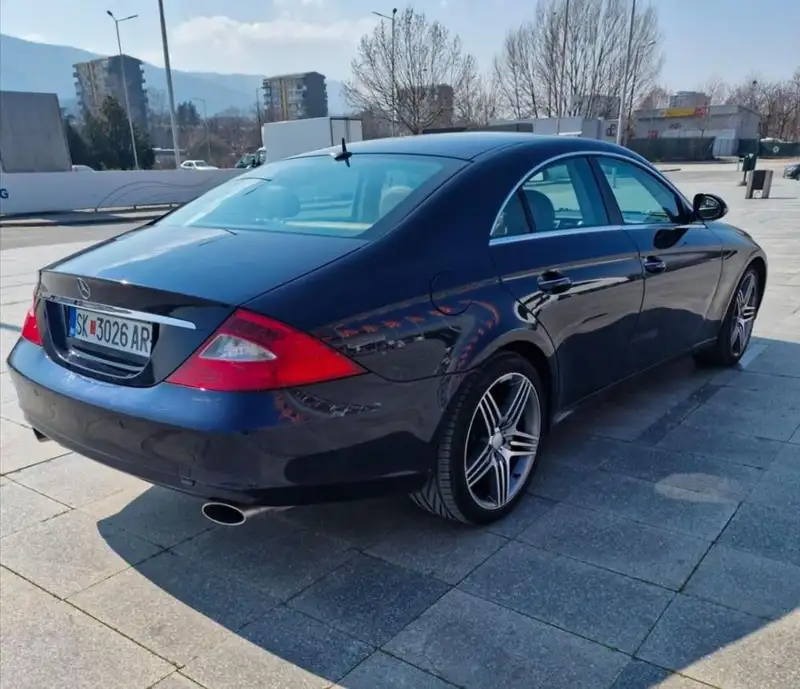 mercedes cls 500 benz/pllin