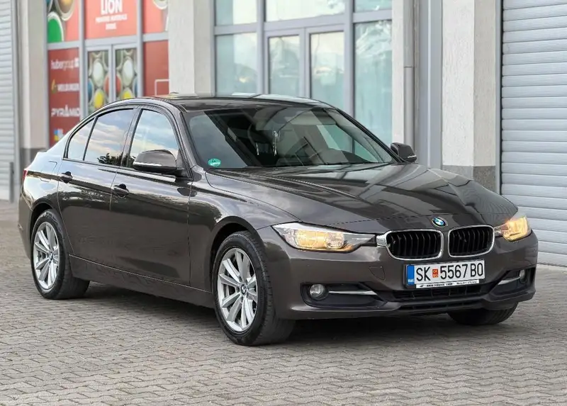 BMW 320 D 2012 SPORT LINE AUTOMATIK EXTRA CENA KES MOZE ZAME