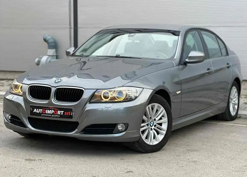 BMW E90 318D 143ks NAVI XENON KOZHA MOZNOST NA RATI - 2009
