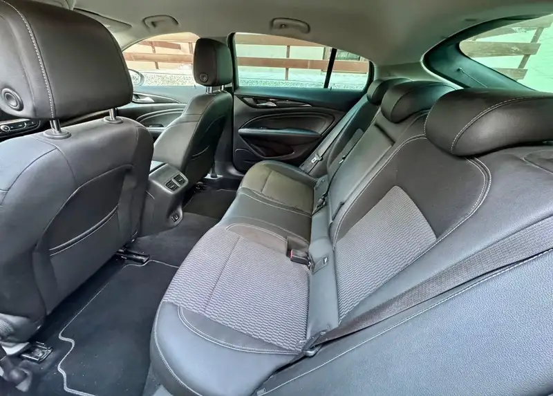 OPEL INSIGNIA GRAND SPORT DIESEL 1.6 Turbo