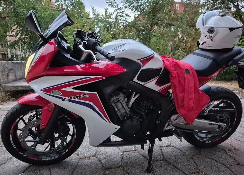 Honda CBR 650f 2014g PERFEKTEN