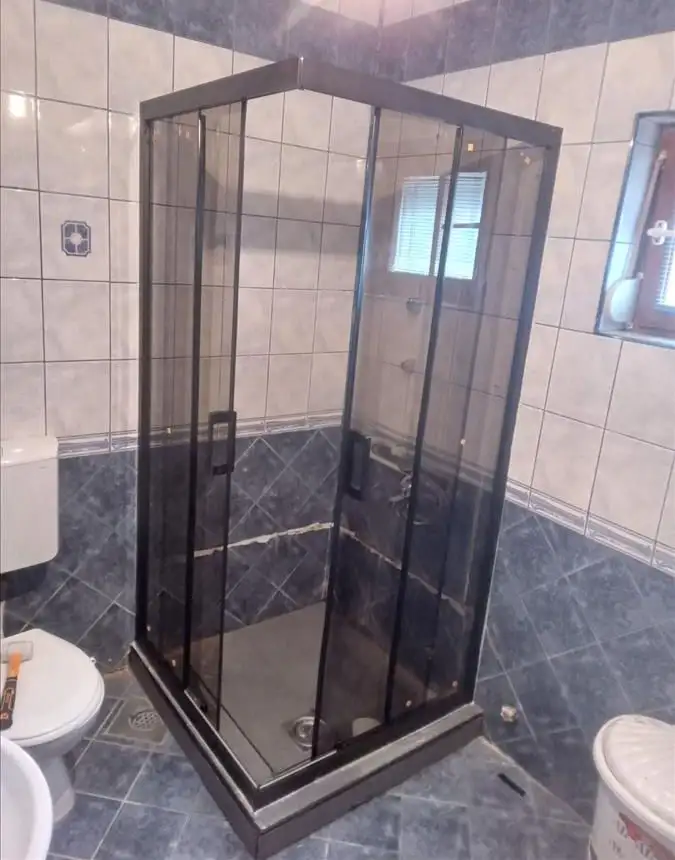 Tus kabini montiram I prodavan po merka