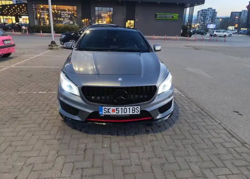 MERCEDES BENZ CLA 200D AMG