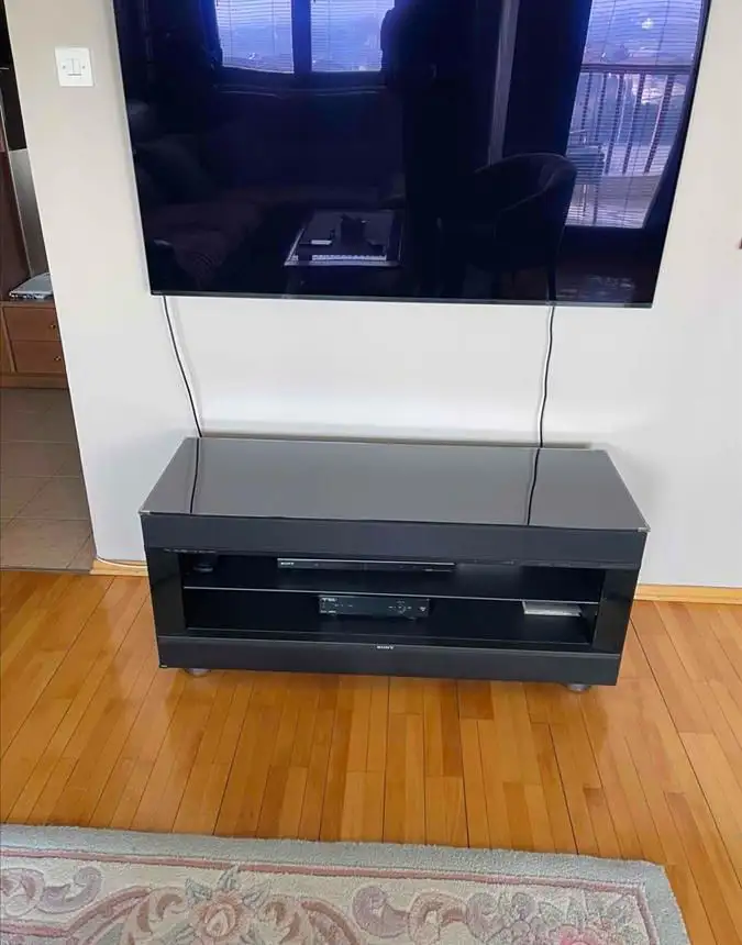 TV VITRINA SO RADIO-SARAUND 110w