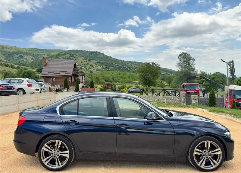 BMW 316D (MODERN LINE F30 MODEL 2014)