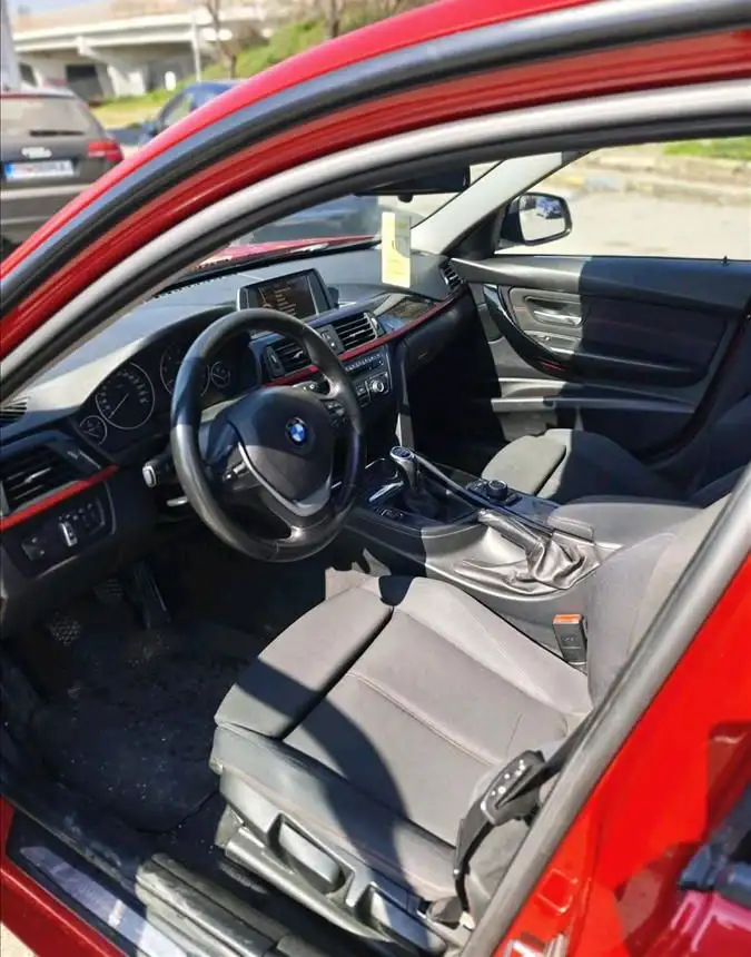 Se prodava BMW 318d sportline