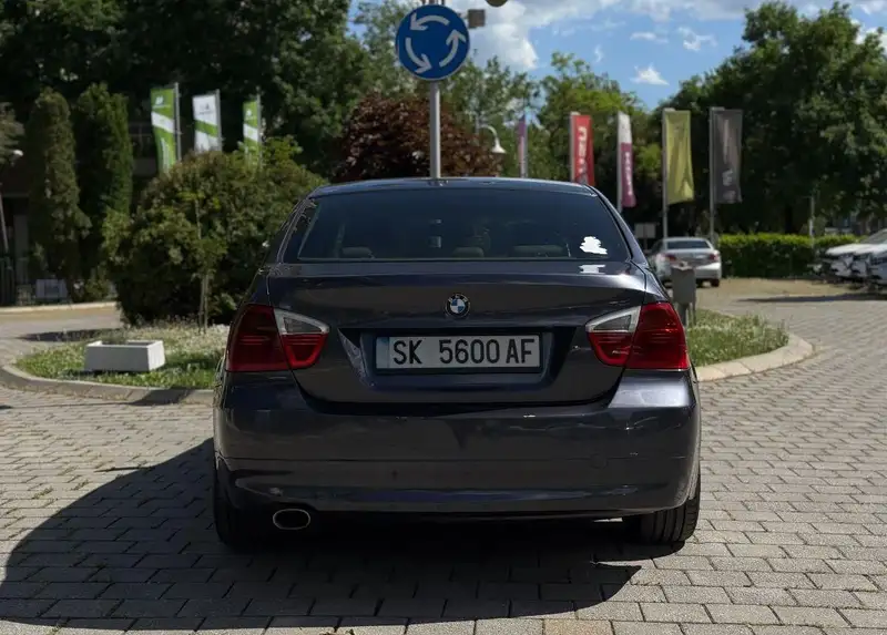 BMW 320 D 177 KS - NEUVEZUVANA