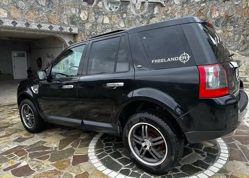 Land rover freelander 2