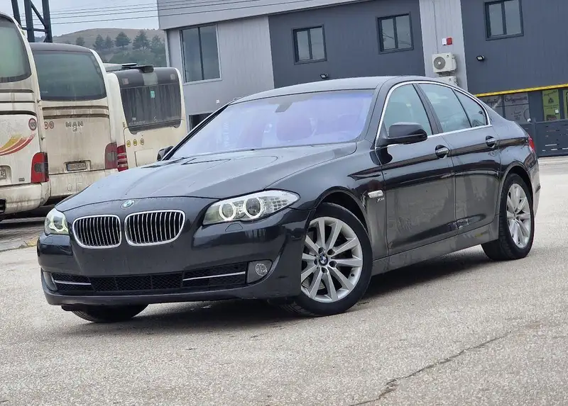 Bmw 530xdrive 2012god!! Avtomatik!! Novaa