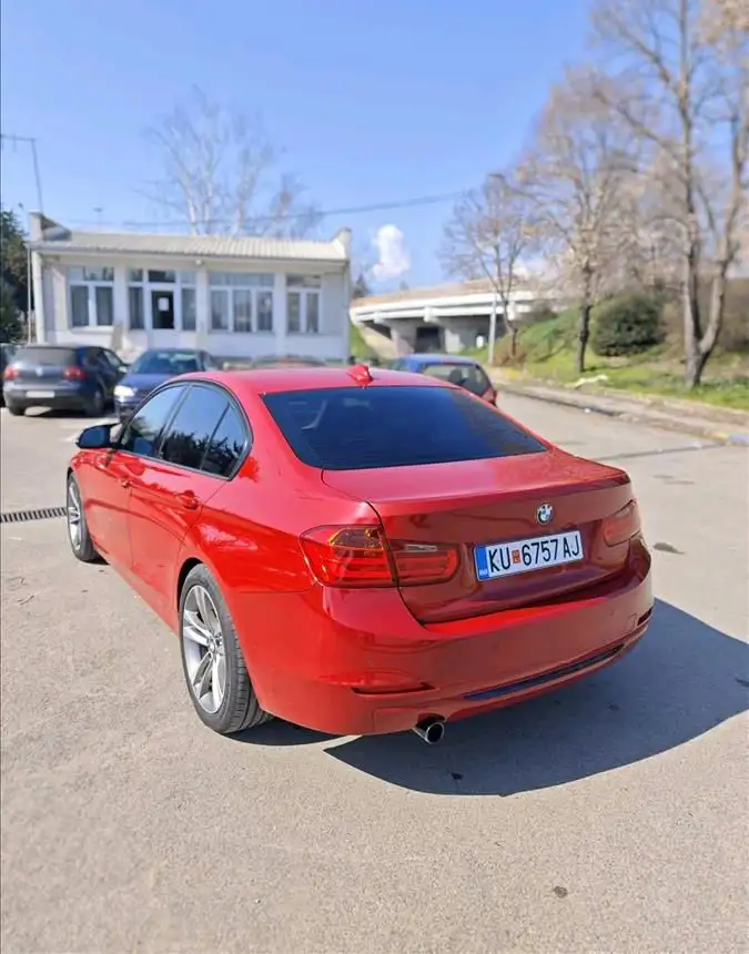 Se prodava BMW 318d sportline