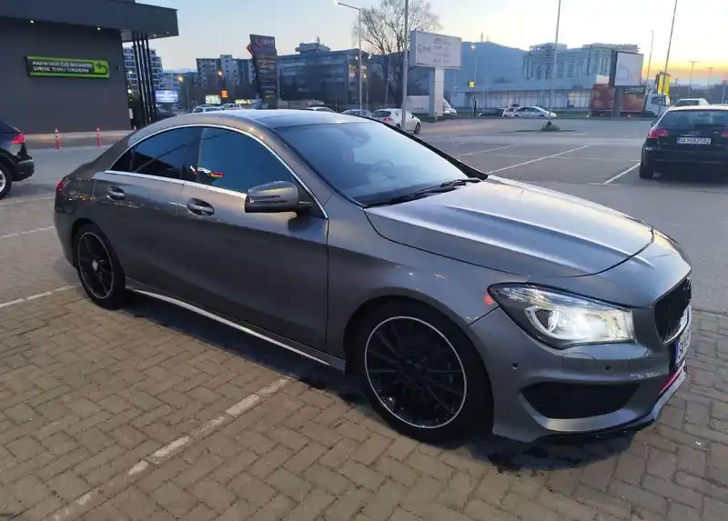 MERCEDES BENZ CLA 200D AMG