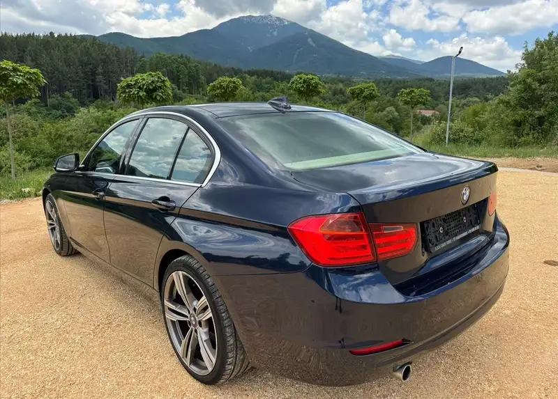 BMW 316D (MODERN LINE F30 MODEL 2014)