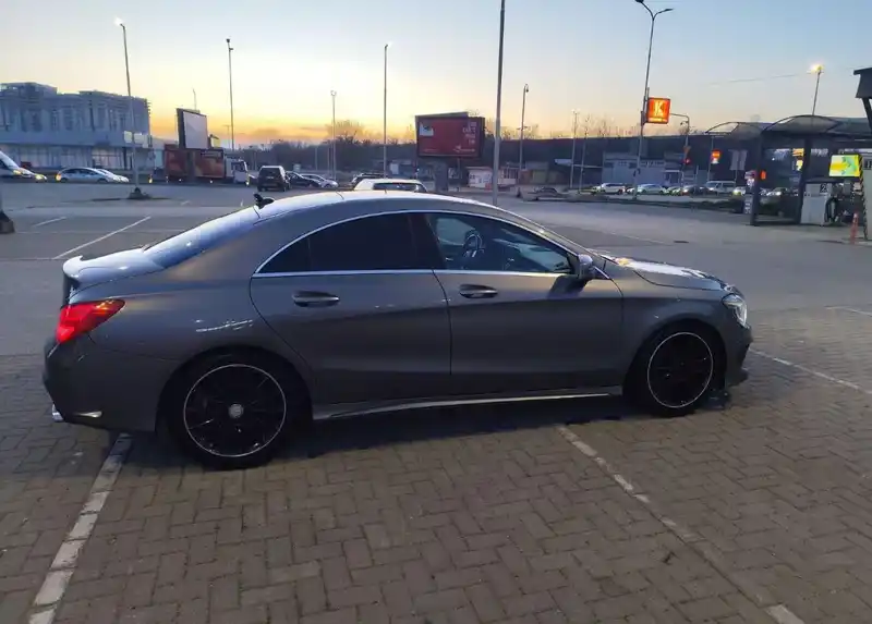 MERCEDES BENZ CLA 200D AMG
