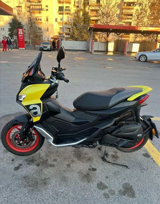 Prodavam Aprilia