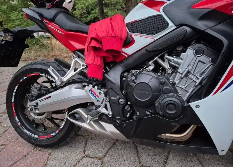 Honda CBR 650f 2014g PERFEKTEN