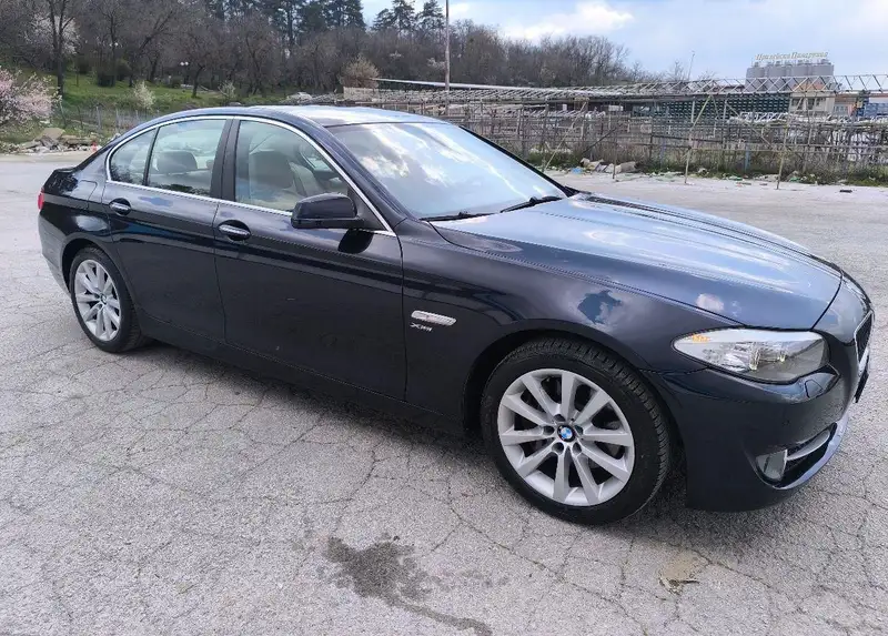 BMW F 10 525 D X DRIVE 2012 GOD.