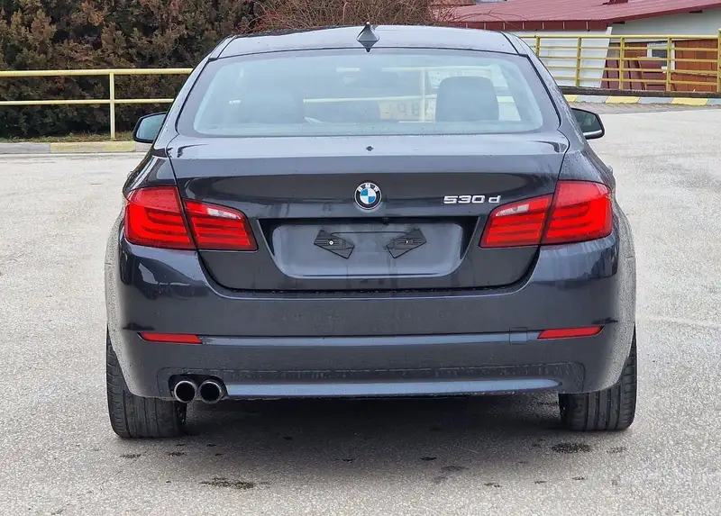 Bmw 530xdrive 2012god!! Avtomatik!! Novaa