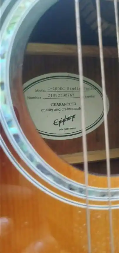 Epiphone J-200 EC Studio Parlor Ozvucena