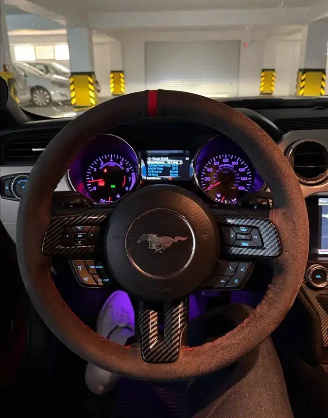 FORD MUSTANG 2.3 PREMIUM