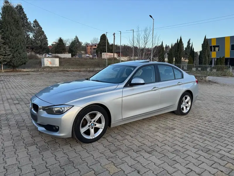 BMW 318 D AUTOMATIC 8G SPORT LINE 2013 FULL OPREMA UNIKAT