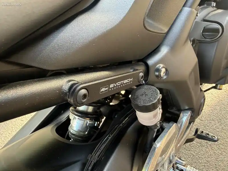 Triumph Trident 660