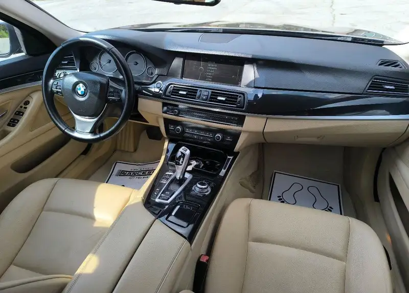 BMW F 10 525 D X DRIVE 2012 GOD.