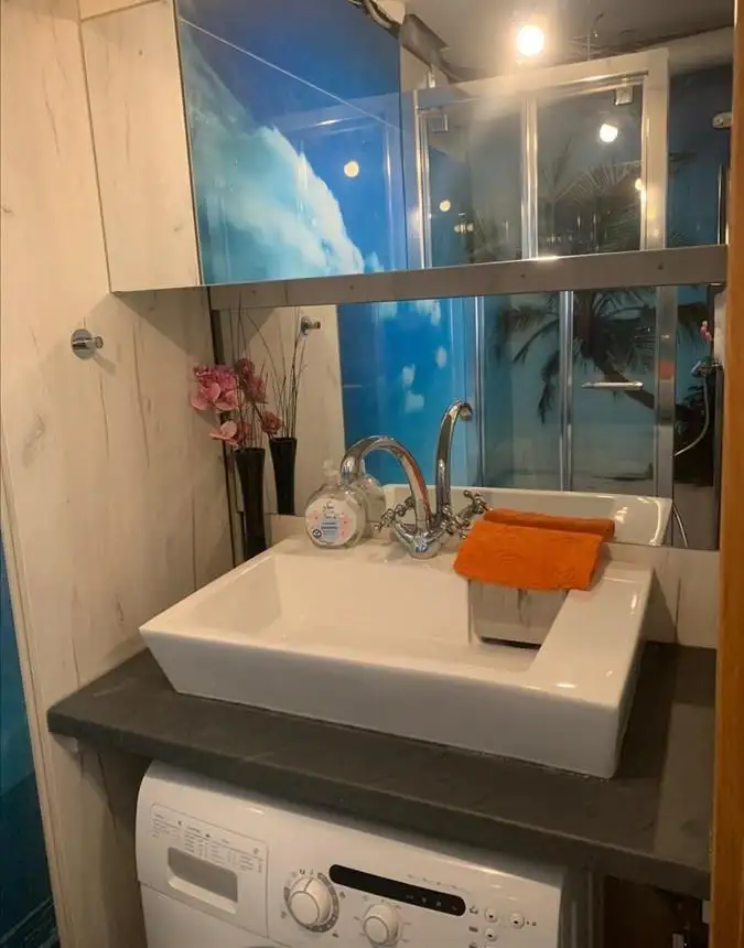 Се продава викенд куќа Tiny House со поглед на езеро Козјак
