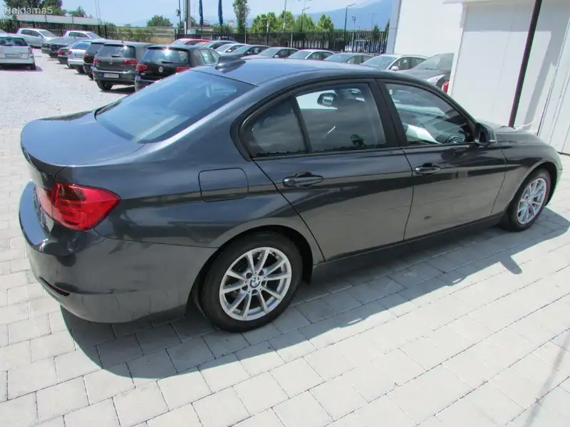 BMW F30 320d 135kw AVTOMATIK 2014god. "AVTOCENTAR"