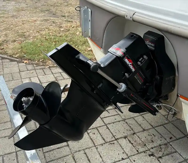 Prodavam gliser CHAPARRAL 180LE