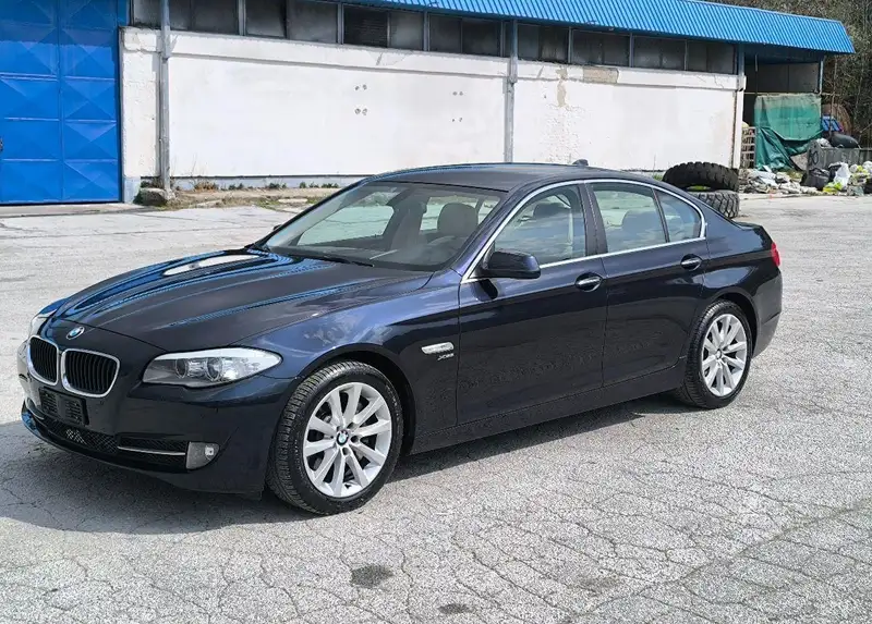 BMW F 10 525 D X DRIVE 2012 GOD.