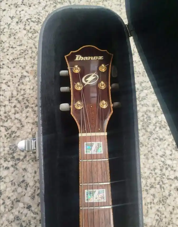 Ibanez AF 125