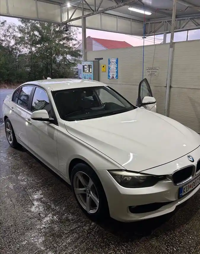 BMW F30 2015