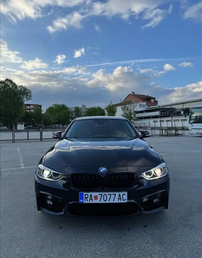 BMW F30 320D M-Packet