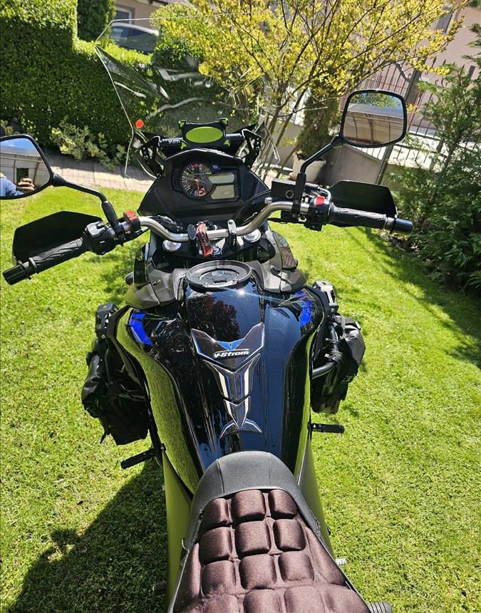 SUZUKI V STROM 650 XT