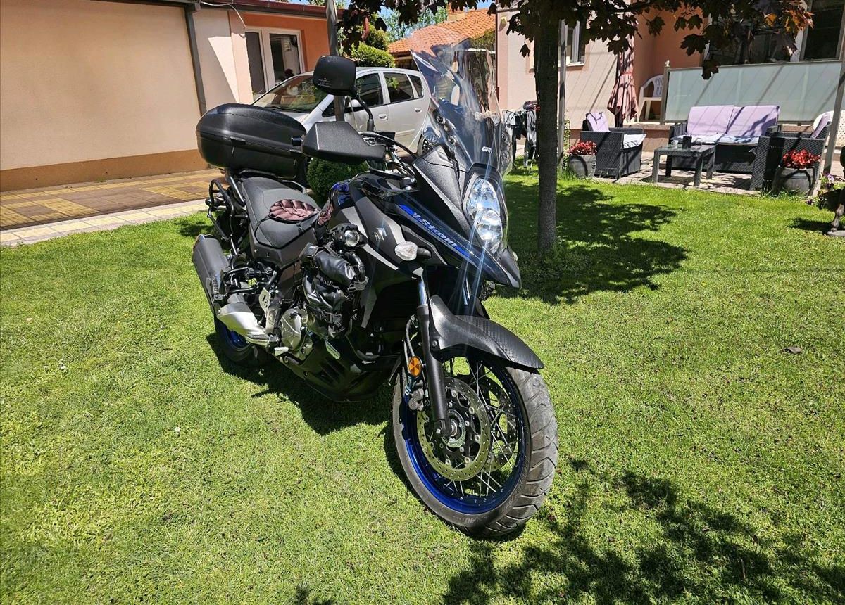 SUZUKI V STROM 650 XT