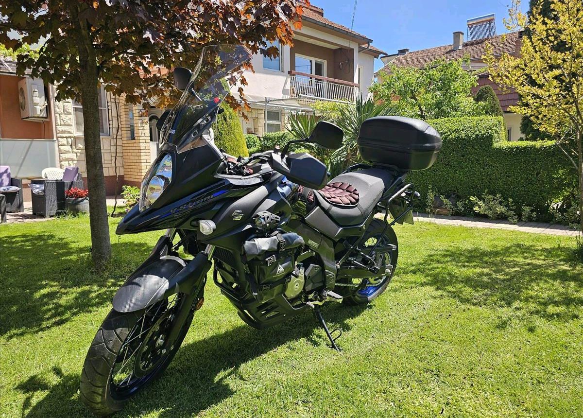 SUZUKI V STROM 650 XT