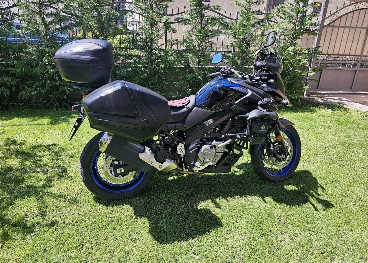 SUZUKI V STROM 650 XT