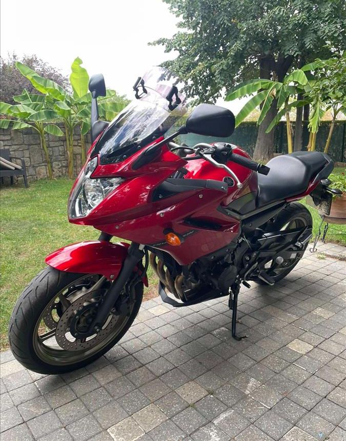 Yamaha xj6